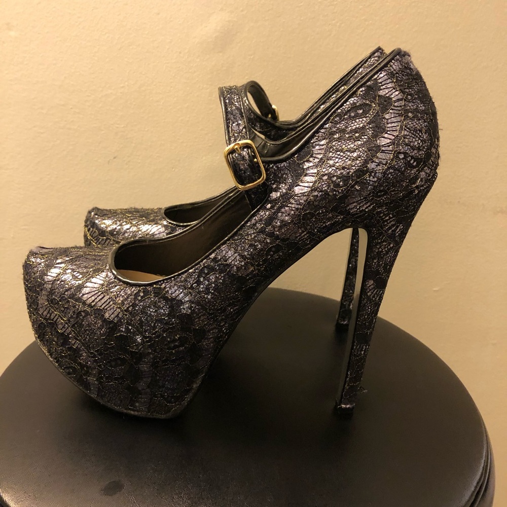 Gorgeous Pumps